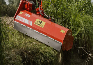 Mulcsozók Maschio Giraffa XL SE 220