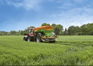 Hígtrágya és trágya technológiák Műrágyaszórók Amazone ZG-TS 8200