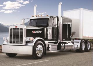 Tehergépkocsik Nyergesvontatók Peterbilt 389 44” Low Roof PACCAR MX-13