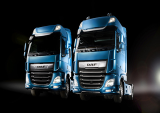 Tehergépkocsik Nyergesvontatók DAF CF 530 FT