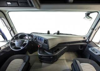 Tehergépkocsik Nyergesvontatók Ford-NH F-Max