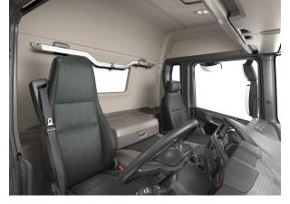 Tehergépkocsik Nyergesvontatók Scania L 340 A6x2NB