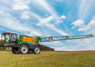 Önjáró  szántóföldi permetezők Amazone Pantera 4502 (33)