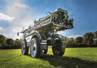 Önjáró  szántóföldi permetezők Amazone Pantera 4502 W (28)