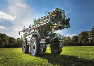 Önjáró  szántóföldi permetezők Amazone Pantera 4502 W (40)