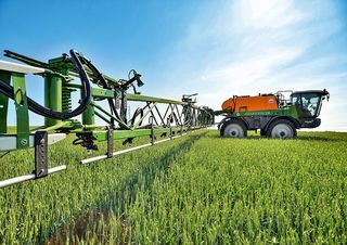 Önjáró  szántóföldi permetezők Amazone Pantera 4503 (36)