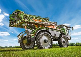 Önjáró  szántóföldi permetezők Amazone Pantera 4503 W (36)