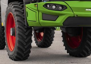 Önjáró  szántóföldi permetezők Fendt Rogator 665 