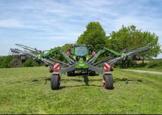 Rendsodrók Fendt Former 860 C Pro