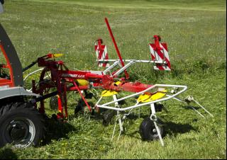 Rendterítők Pöttinger AlpinHit 4.4 N 