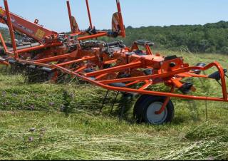 Rendterítők Kuhn GF 10803