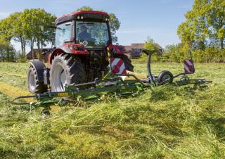 Rendterítők Krone Vendro 620