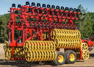 Réthengerek Väderstad Rexius T 1020