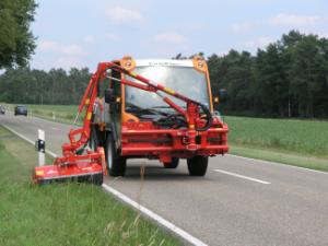 Nyári kapbantartási eszközök Rézsünyrók Dücker MBM 400 MKT 10