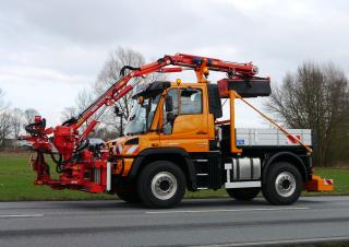 Nyári kapbantartási eszközök Rézsünyrók Dücker MK25-800