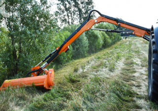 Nyári kapbantartási eszközök Rézsünyrók Pronar WWT 604P GK 110