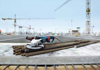 Aktív eszközök Csiszolók Sarokcsiszolók Bosch GWS 24-180 LVI