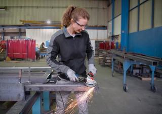 Aktív eszközök Csiszolók Sarokcsiszolók Bosch GWX 17-125 S