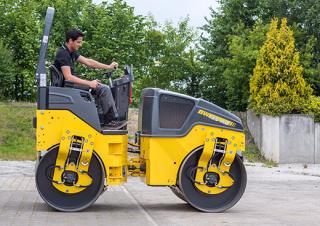 Hengerek Tandem vibrohengerek Bomag BW 135 AD-5
