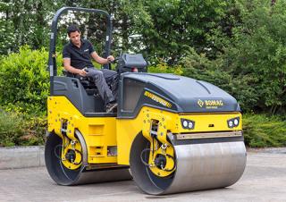 Hengerek Tandem vibrohengerek Bomag BW 138 AD-5