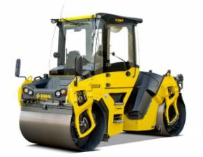 Hengerek Tandem vibrohengerek Bomag BW 151 AD-5 AM