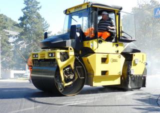 Hengerek Tandem vibrohengerek Bomag BW 174 AP 4 AM Hybrid
