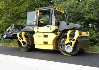 Hengerek Tandem vibrohengerek Bomag BW 174 AP 4i AM