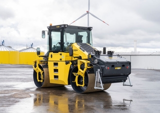 Hengerek Tandem vibrohengerek Bomag BW 174 AP-5