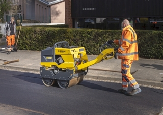Hengerek Tandem vibrohengerek Bomag BW 65 D
