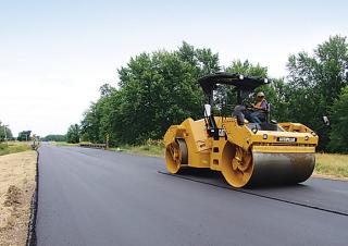 Hengerek Tandem vibrohengerek Caterpillar CB64B