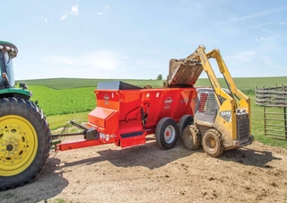 Táp technológiák Tápkeverők Kuhn SL 110