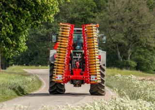 Tárcsák Väderstad Carrier X 425