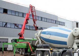 Betonszivattyúk Tehergépkocsira szerelt betonszivattyúk SCHWING-Stetter S 31 XT