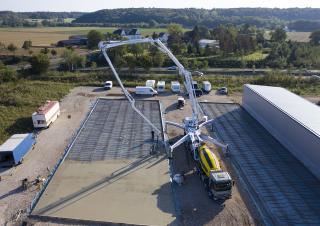Betonszivattyúk Tehergépkocsira szerelt betonszivattyúk SCHWING-Stetter S 47 SX III
