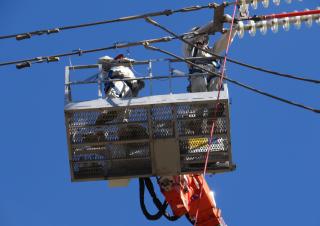 Teleszkópgémes személyemelők Tehergépkocsira szerelt teleszkópos munkaállványok Bronto Skylift SI196HDT-C  