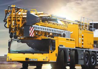 Tehergépkocsira szerelt toronydaruk - merevgém - alulforgó Liebherr MK 88-4.1 