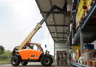 Teleszkópos rakodók JLG 2505 H