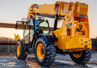 Teleszkópos rakodók JCB 512-56