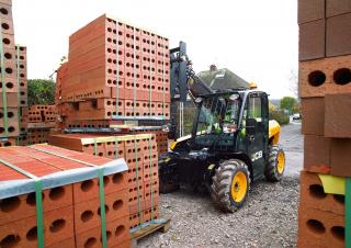 Teleszkópos rakodók JCB 516-40
