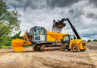 Teleszkópos rakodók JCB 520-40
