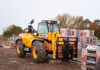 Teleszkópos rakodók JCB 531-70