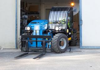 Teleszkópos rakodók Genie GTH-2506