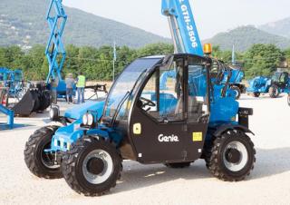 Teleszkópos rakodók Genie GTH-2506