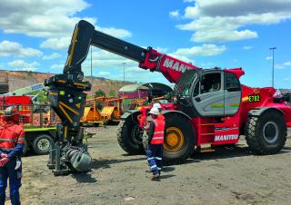 Teleszkópos rakodók Manitou MHT-X 11250 Mining