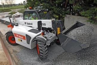 Teleszkópos rakodók Bobcat T 2566