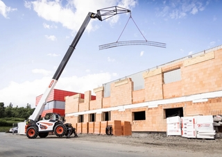 Teleszkópos rakodók Bobcat T41.140SLP 75 V