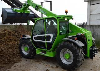 Teleszkópos rakodók Merlo TF 35.7 CS-120