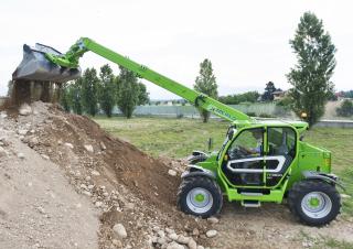 Teleszkópos rakodók Merlo TF 38.10-120 CVTronic