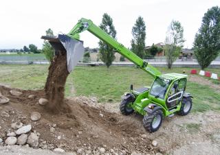 Teleszkópos rakodók Merlo TF 38.10-120