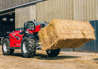 Teleszkópos rakodók Massey Ferguson TH.7038 H